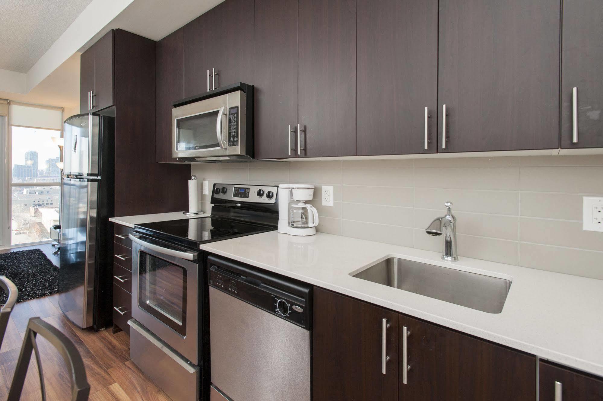 Life Suites Luxury Downtown Condos Toronto Eksteriør billede